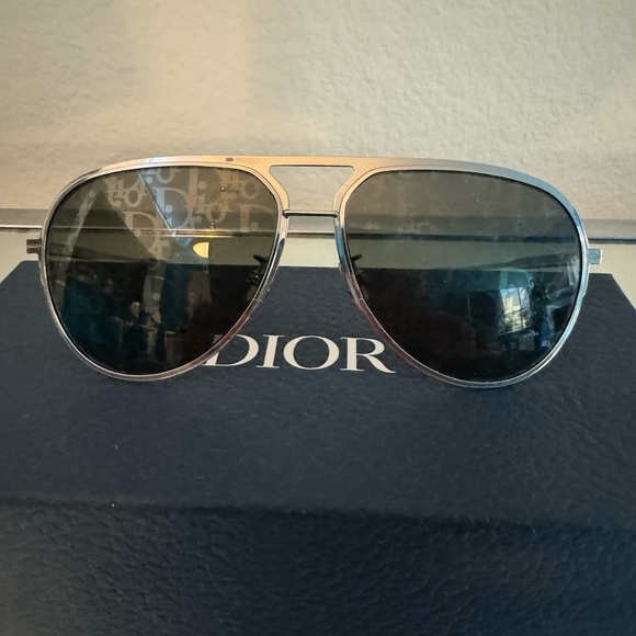 Dior Sunglasses - Picture 3 of 6